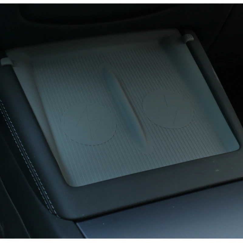 For Tesla Model Y Juniper 2025 - Wireless Charging Pad incelemesi ve fiyatı
